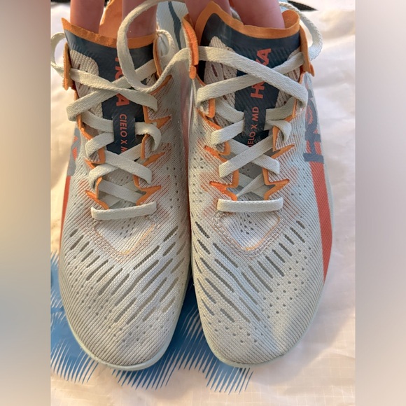 Hoka one one cielo MD spikes main image 0